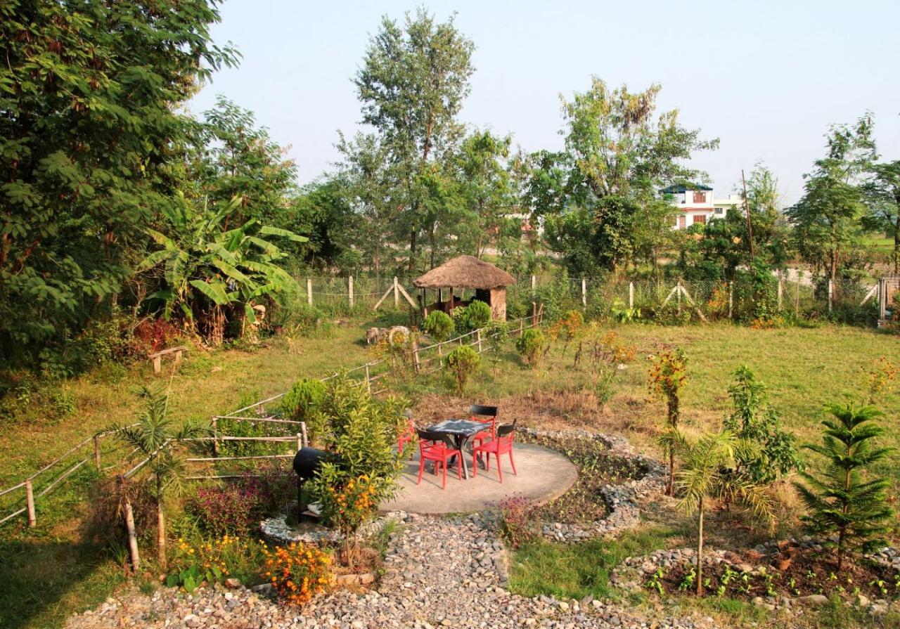 The Glasshouse Hotel Kawasoti Luaran gambar
