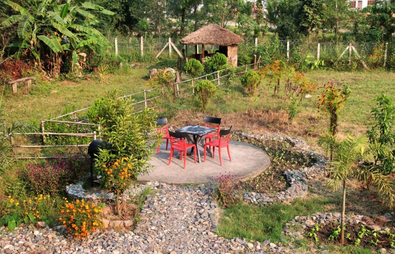 The Glasshouse Hotel Kawasoti Luaran gambar